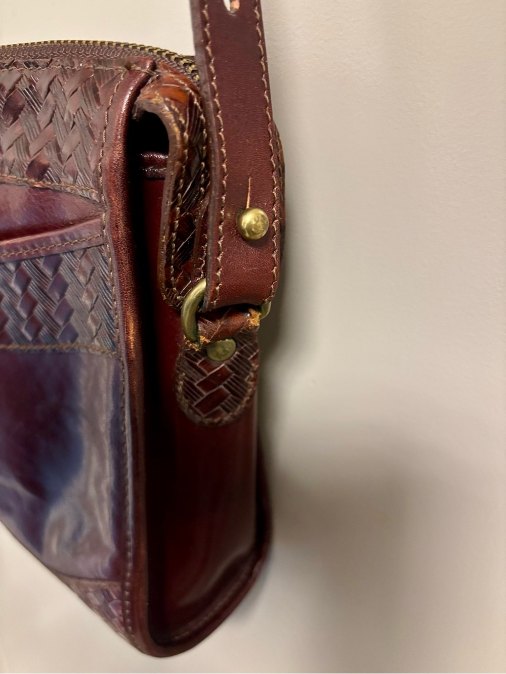 Vintage Brahmin Crossbody Bag featuring rich brown leather with woven details - Picture 11 of 14